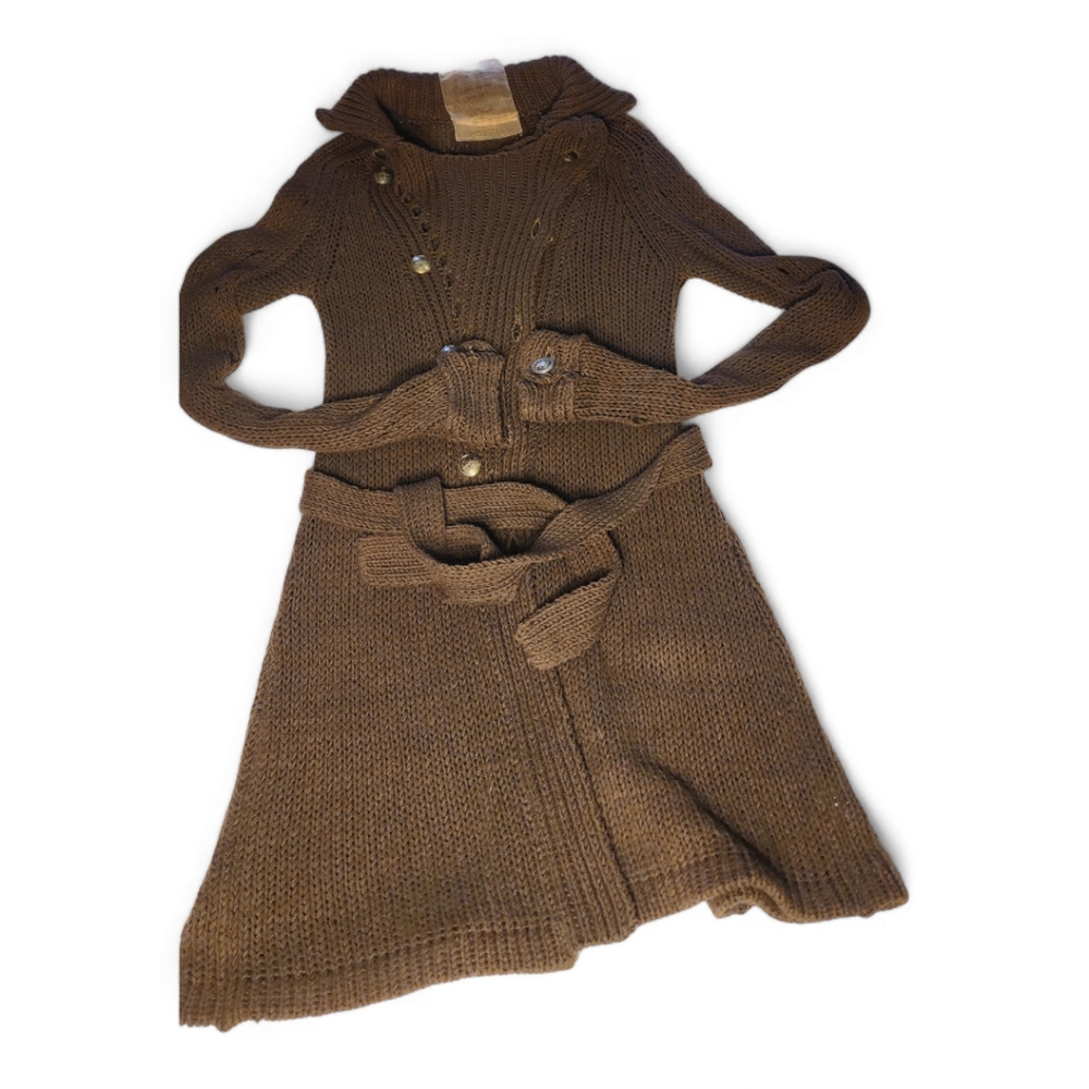Anama long sleeve brown sweater, Size small - Picture 5 of 10